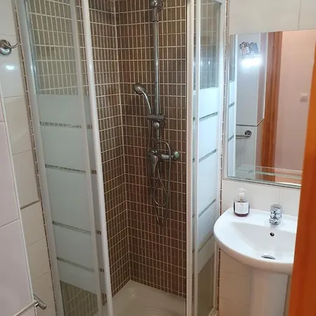 Апартаменты 4h, Aire Acondic, 50m2, 1 Dormitorio, 4 Huespedes, Wifi Gratis
