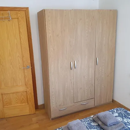 Апартаменты 4h, Aire Acondic, 50m2, 1 Dormitorio, 4 Huespedes, Wifi Gratis Ла-Линеа-де-ла-Консепсьон